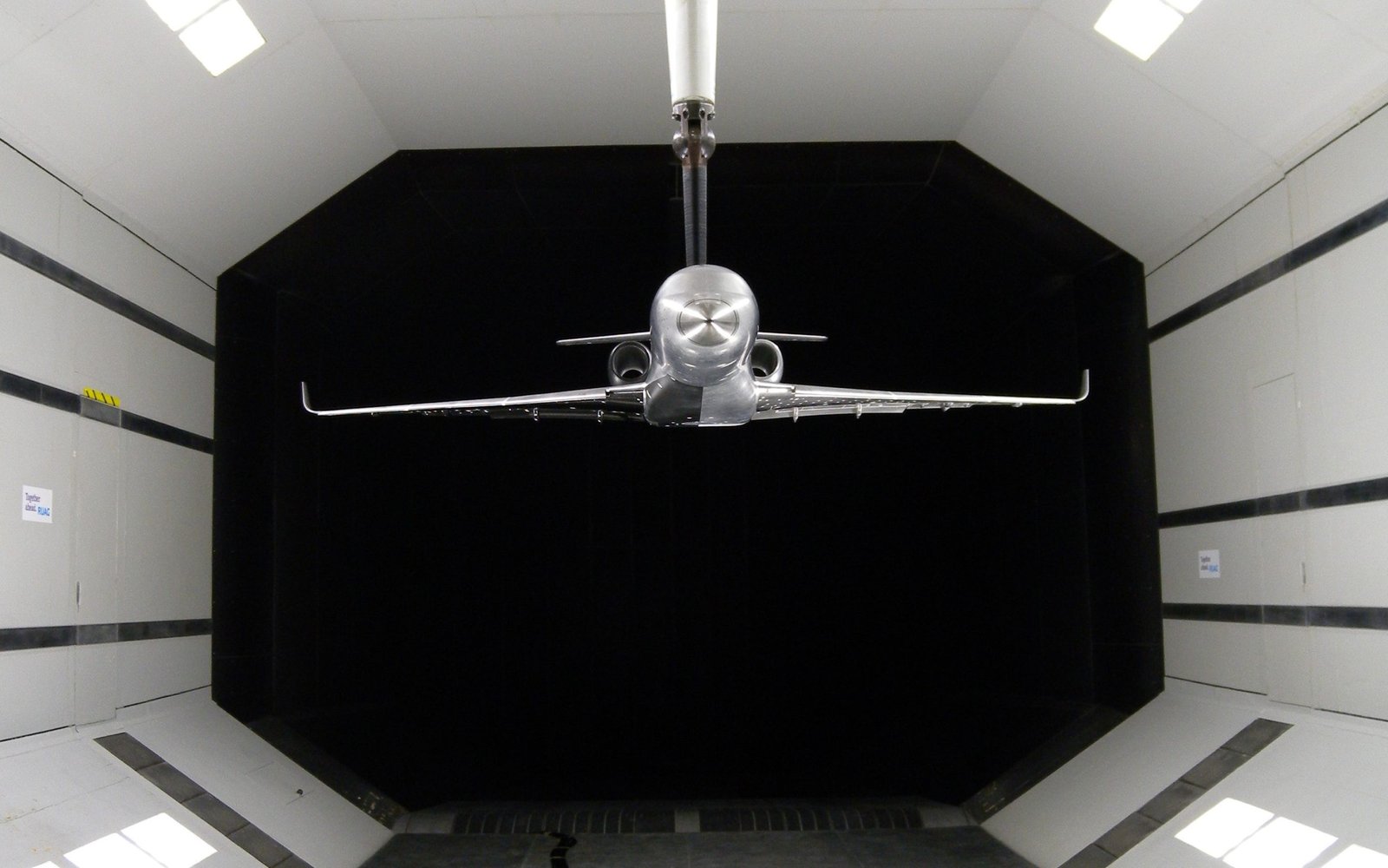 WIND TUNNEL